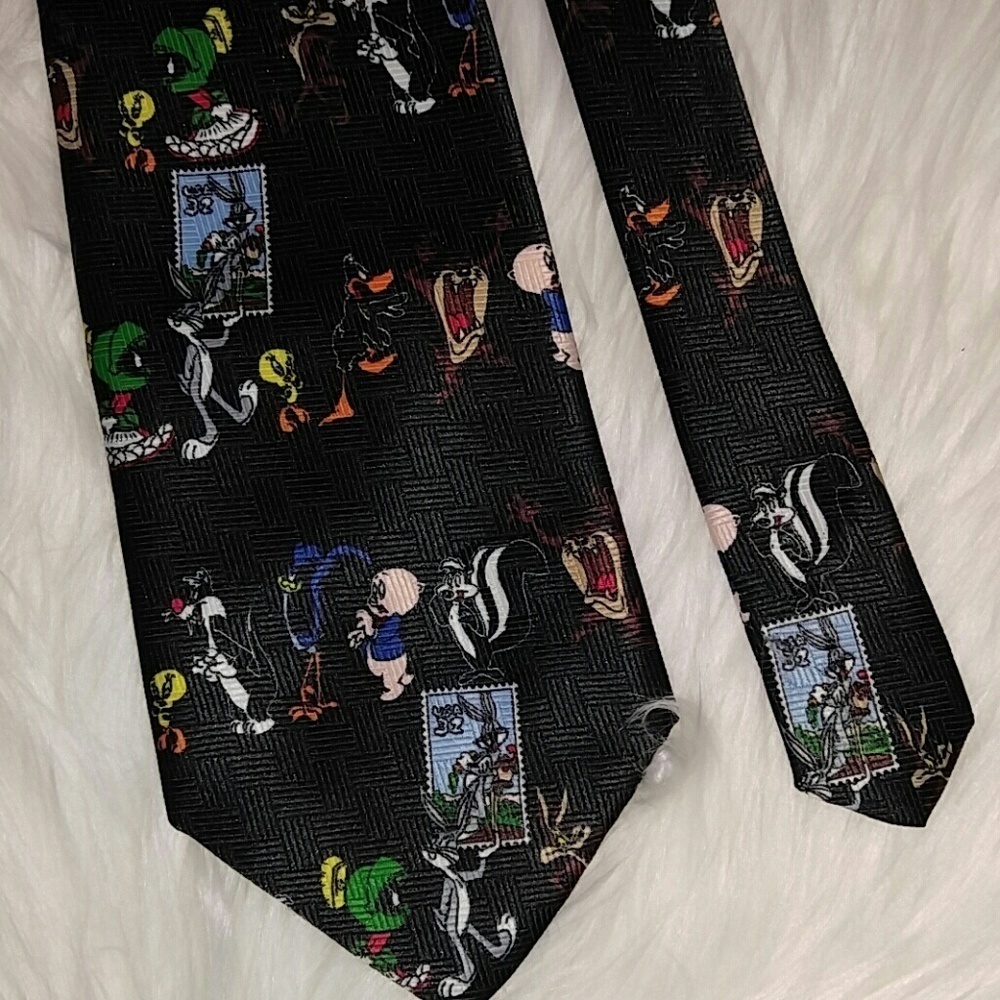 Looney Tunes Stamp Collection Vintage 1997 Taz Bugs Tweety Sylvester Tie 57"